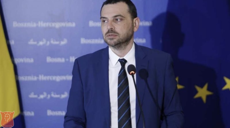 SAŠA MAGAZINOVIĆ PALI ALARM: Poduzet niz mjera u smislu zaštite vitalnih interesa države Bosne i Hercegovine SAŠA MAGAZINOVIĆ PALI ALARM: Poduzet niz mjera u smislu zaštite vitalnih interesa države Bosne i Hercegovine