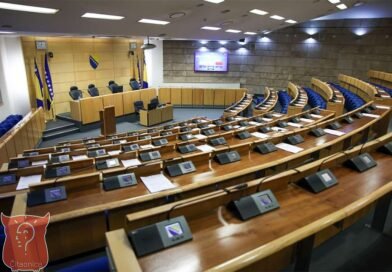 KO ĆE FORMIRATI VLAST U FBiH? Četiri moguća scenarija, SDA i HDZ u igri, a evo kome nedostaje samo jedan mandat!