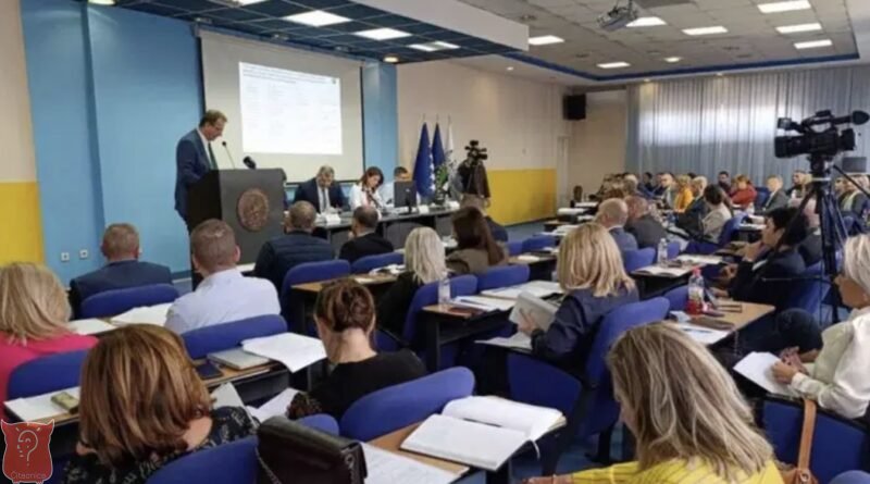 Ovako bi trebala izgledati Skupština Tuzlanskog kantona, poznata imena